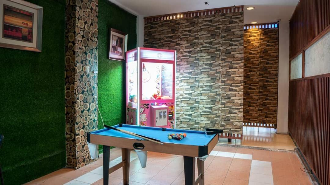 New Town Hotel Usj Sentral Subang Jaya Buitenkant foto